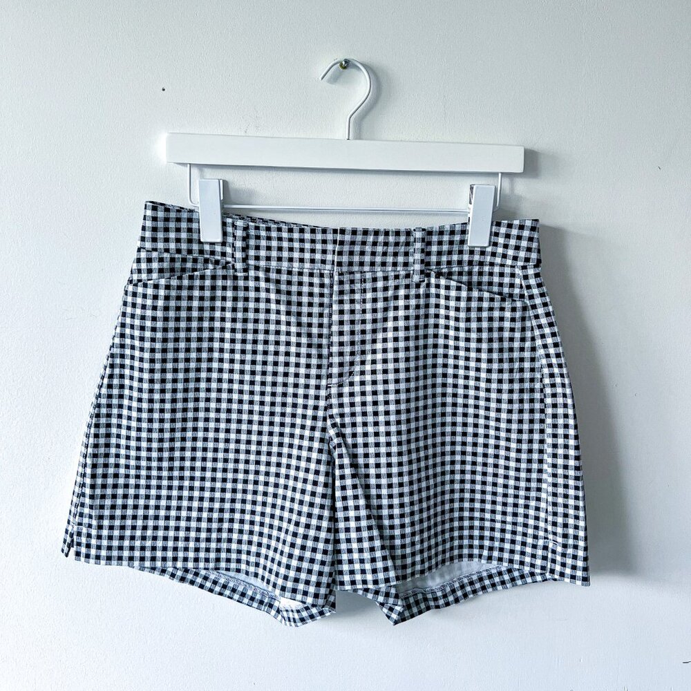 BNWOT Old Navy Pixie shorts white black plaid, size 8